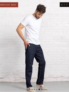 Dearborn Men's Relaxed Fit Jeans in Dark Wash